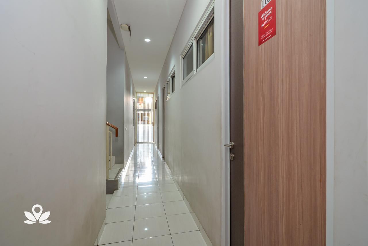Zen Rooms Karet Pedurenan Yakarta Exterior foto